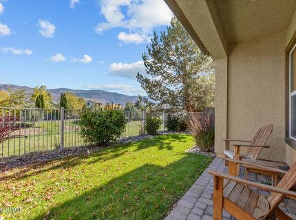 10900 Serratina Drive, Reno, NV 89521 Photo