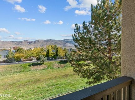 10900 Serratina Drive, Reno, NV 89521 Photo