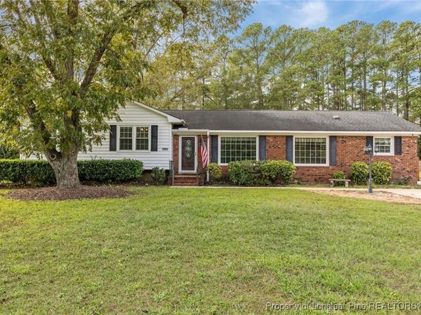 1952 Graham Road, Fayetteville, NC 28304