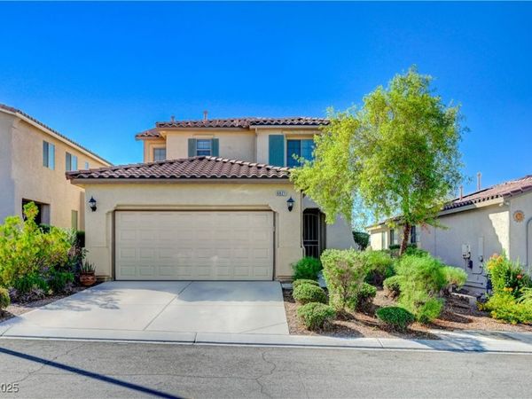 6621 Painted Morning Avenue, Las Vegas, NV 89142