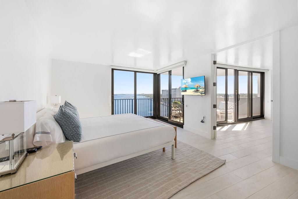 1200 S Flagler Drive, Unit 1404, West Palm Beach, FL 33401 Photo