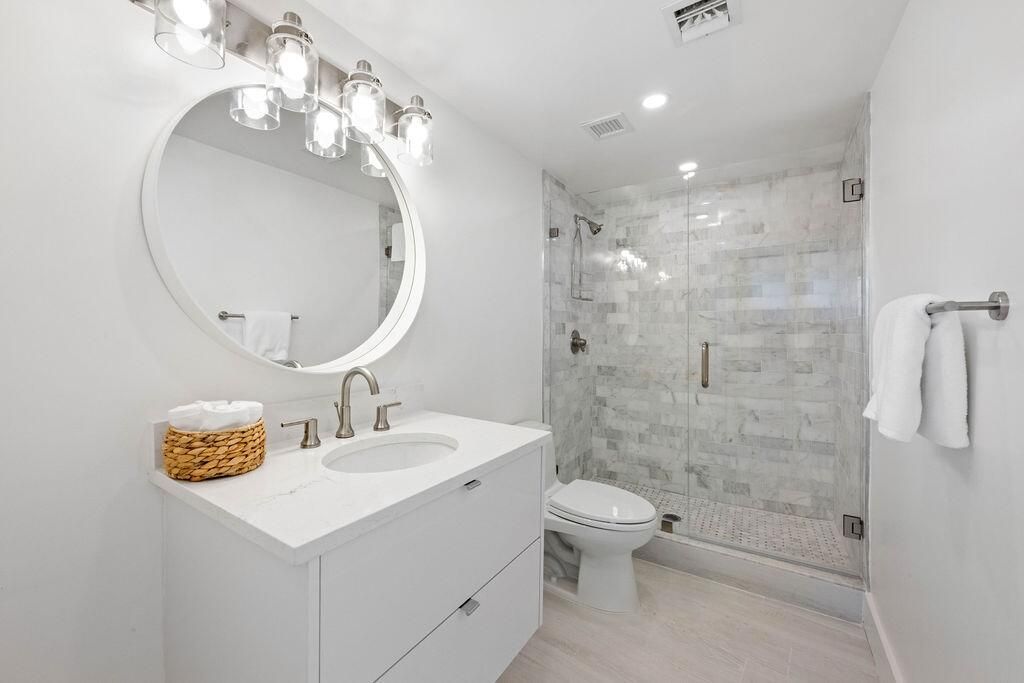 1200 S Flagler Drive, Unit 1404, West Palm Beach, FL 33401 Photo