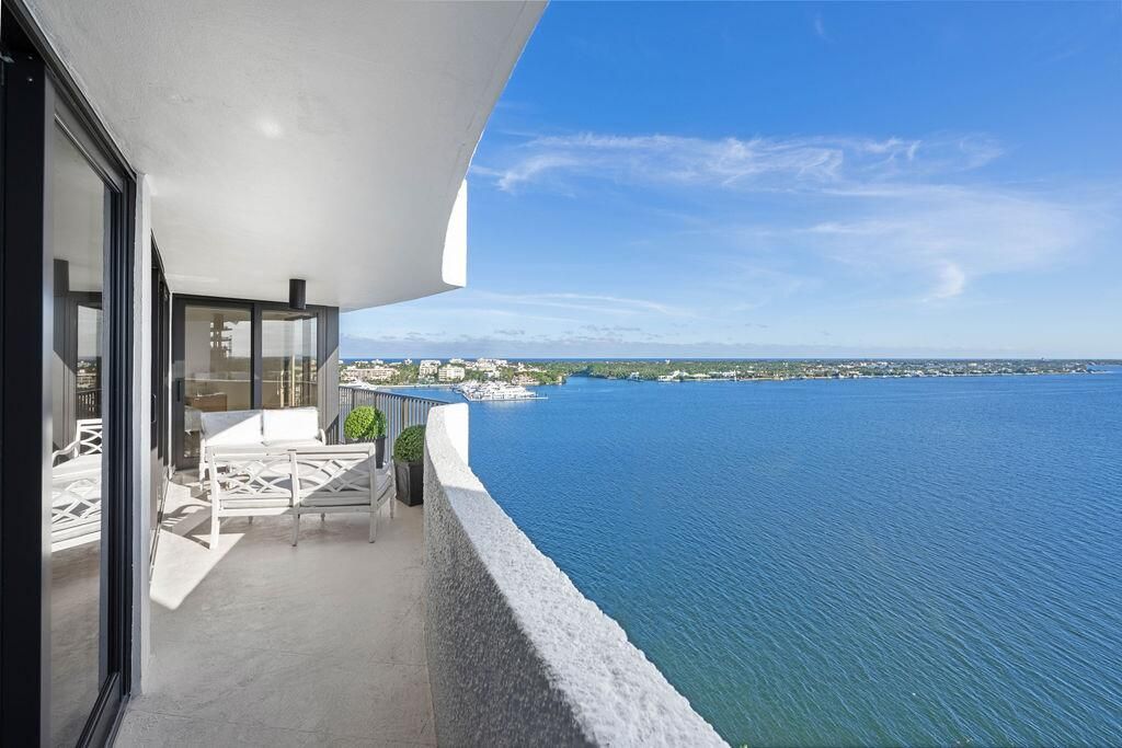 1200 S Flagler Drive, Unit 1404, West Palm Beach, FL 33401 Photo