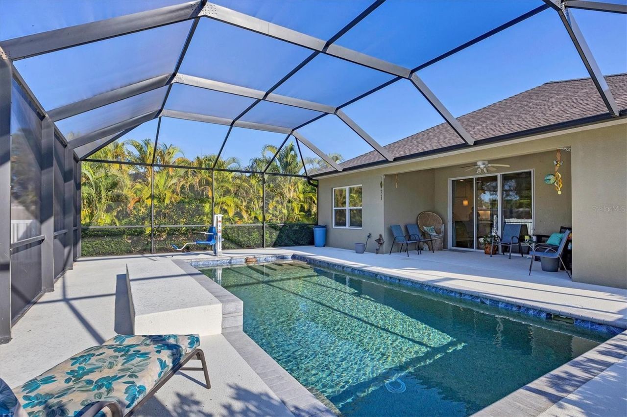 7040 White Willow Court, Sarasota, FL 34243 Photo