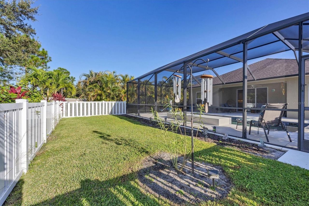 7040 White Willow Court, Sarasota, FL 34243 Photo