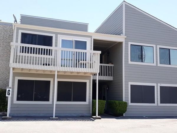 5801 Thunderbird ST, Unit B-20, Lago Vista, TX 78645