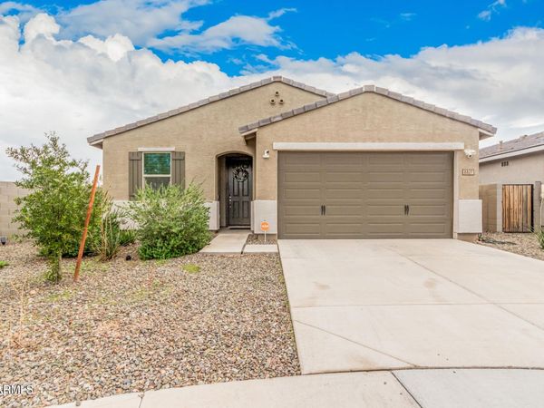 8827 S 67TH Drive, Laveen, AZ 85339