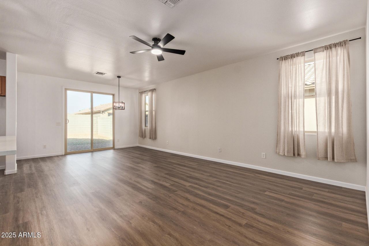 17534 W Villa Chula Lane, Surprise, AZ 85387 Main Photo