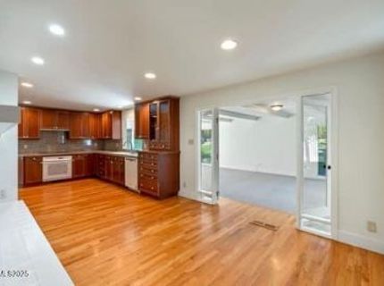 2201 Barnes Boulevard, Reno, NV 89509 Photo