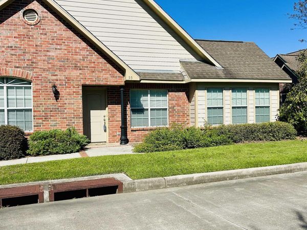 7111 Village Charmant, Unit #55, Saint George, LA 70809