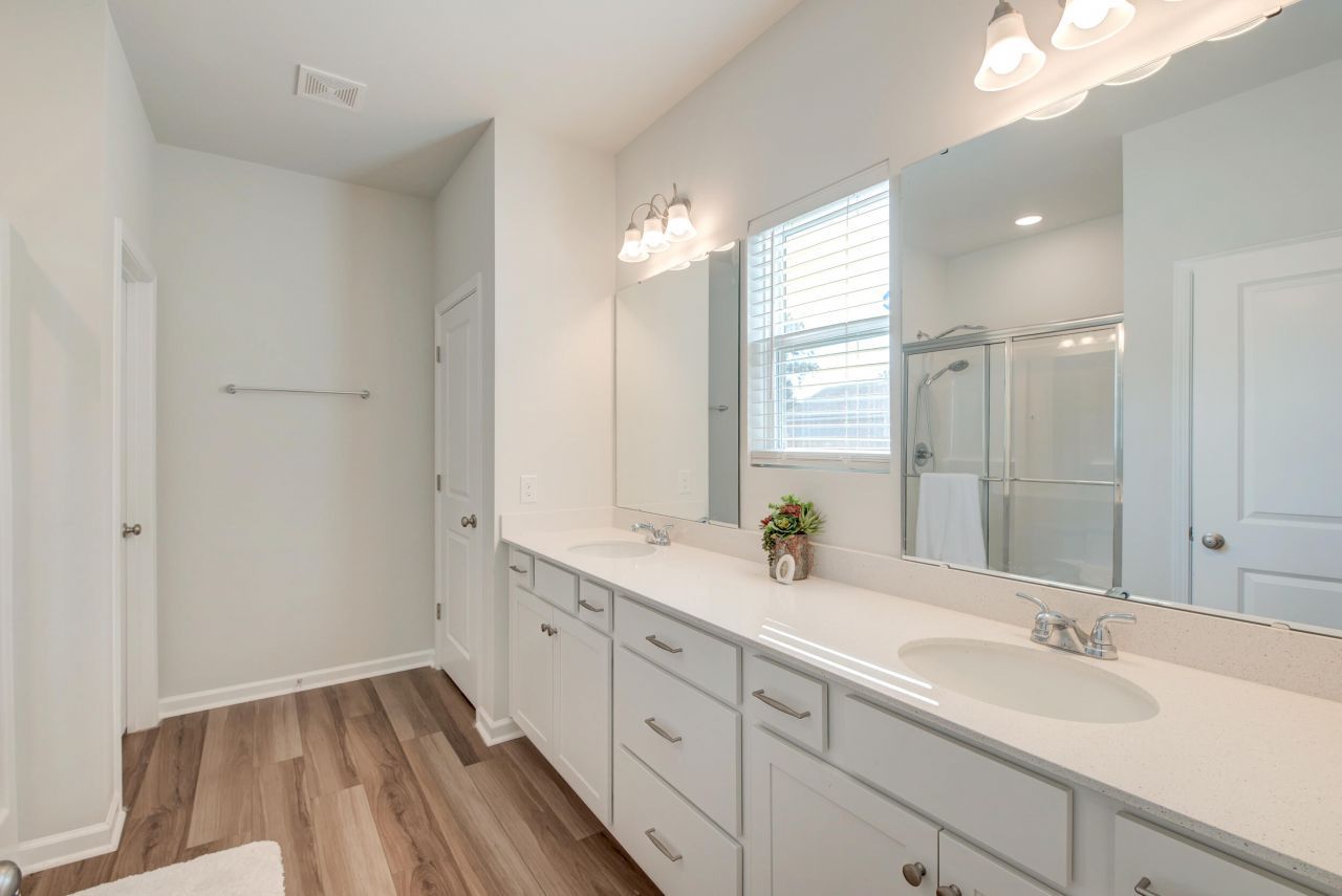 707 Butter Road Photo 15