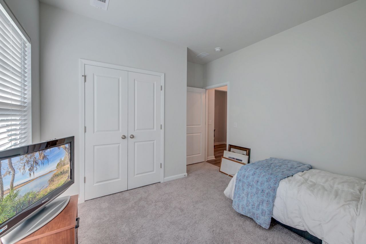 707 Butter Road Photo 20