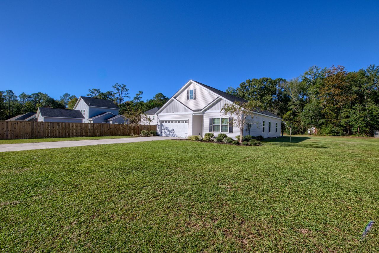 707 Butter Road Photo 27