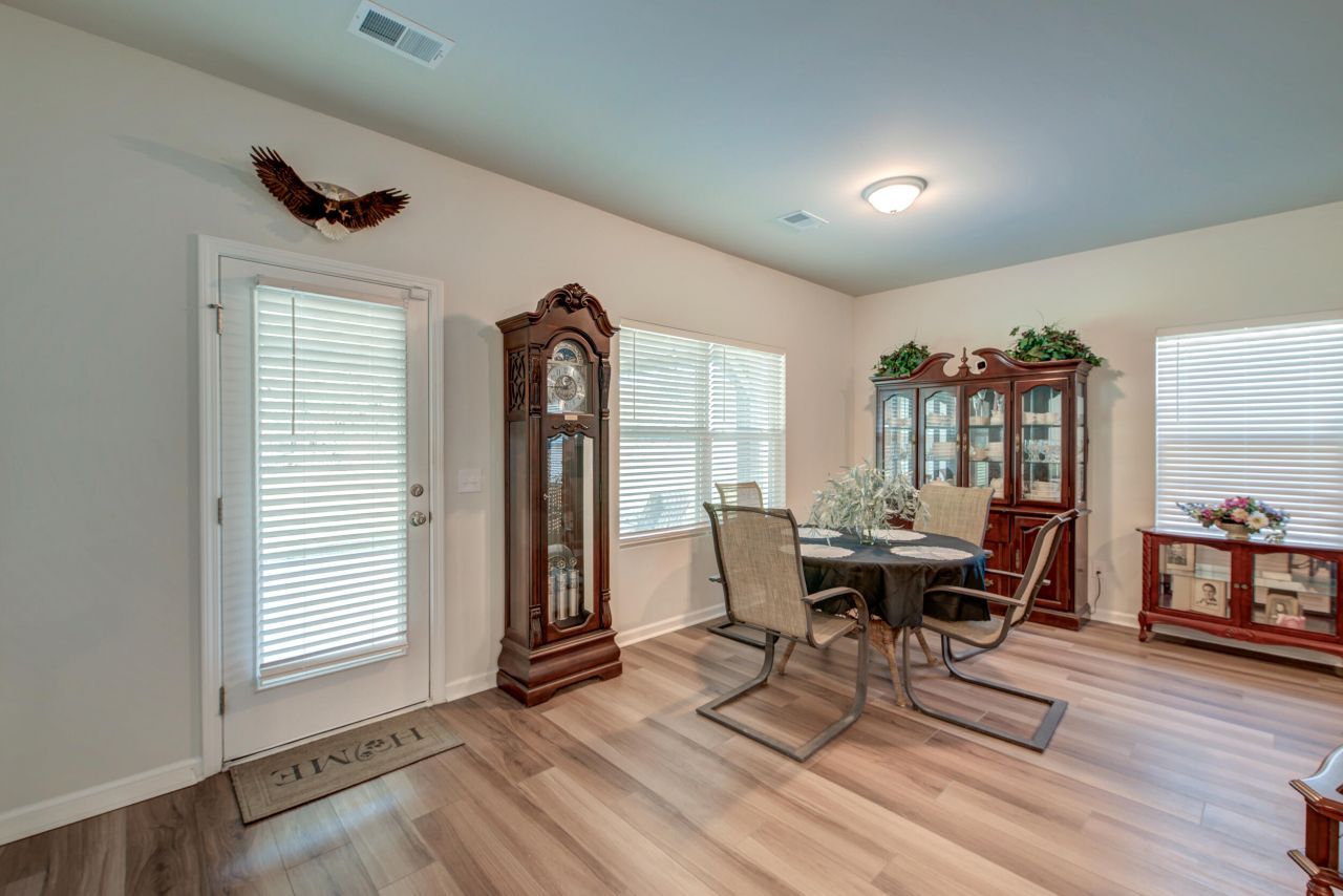 707 Butter Road Photo 6