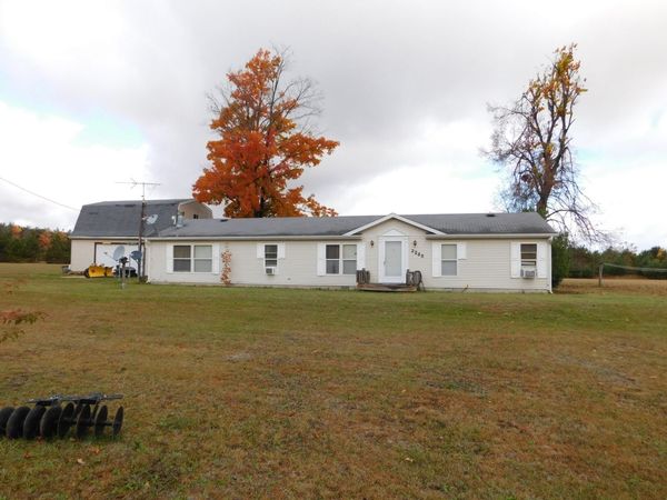 2200 Daffodil Trail, Grayling, MI 49738