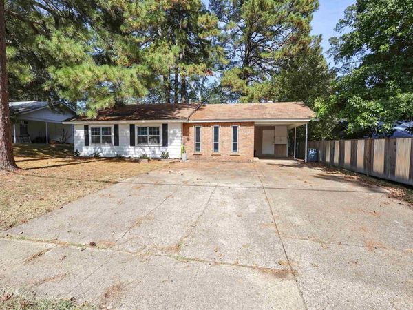 1514 Walnut, Arkadelphia, AR 71923