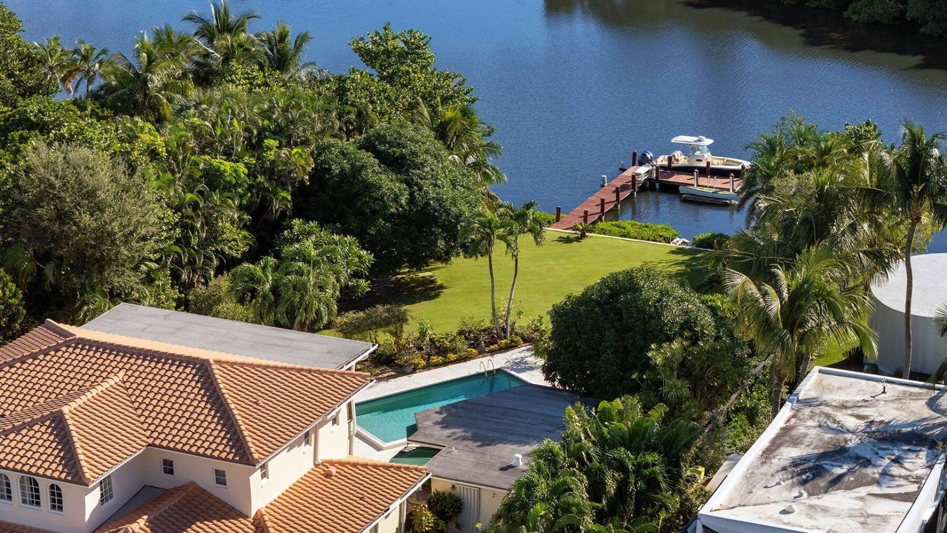 310 N Atlantic Drive, Lantana, FL 33462 Photo