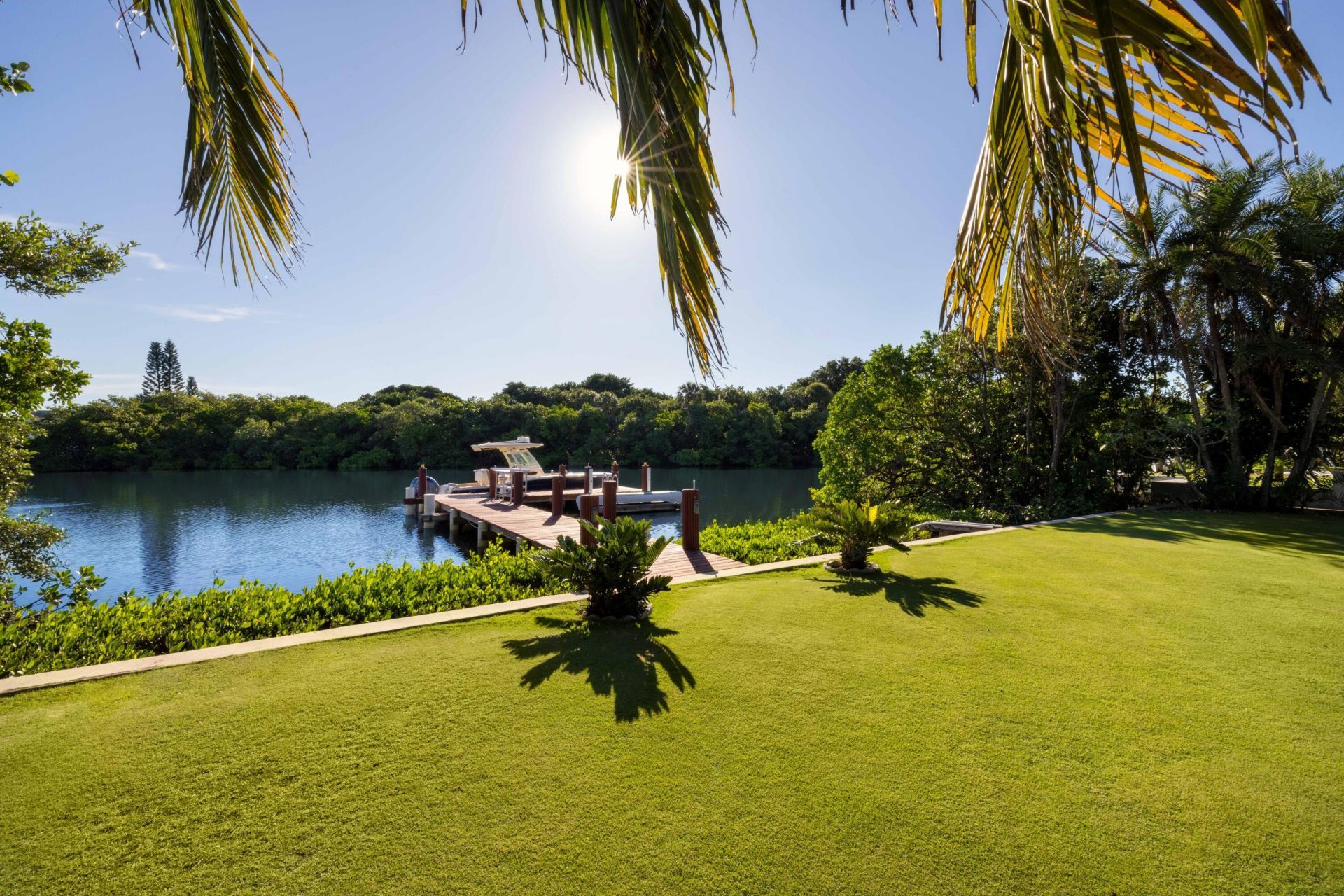 310 N Atlantic Drive, Lantana, FL 33462 Photo