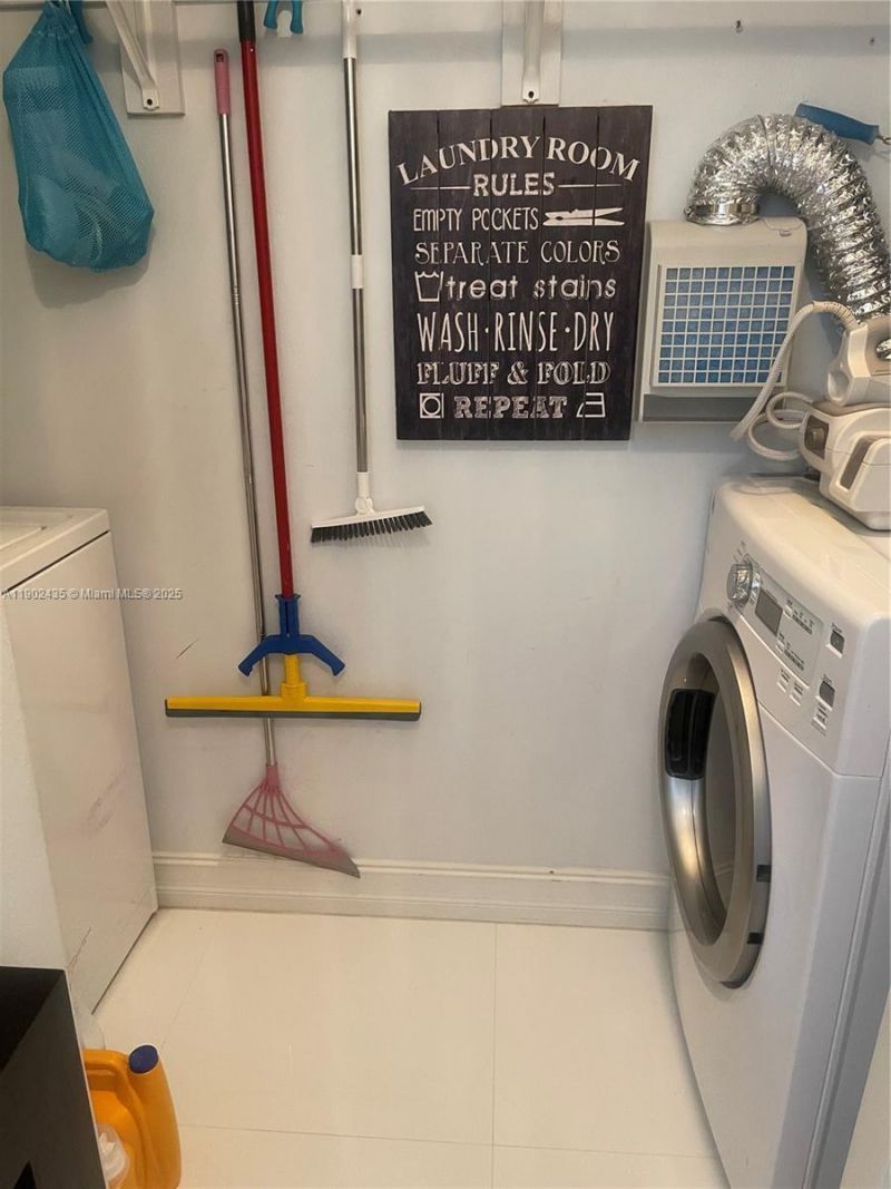 3001 NE 185th St, Unit 532, Aventura, FL 33180 Photo