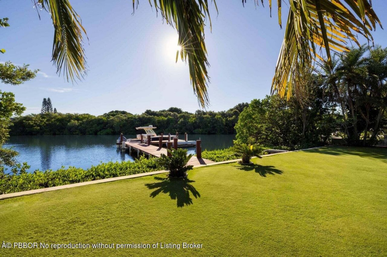 310 N Atlantic Drive, Lantana, FL 33462 Photo