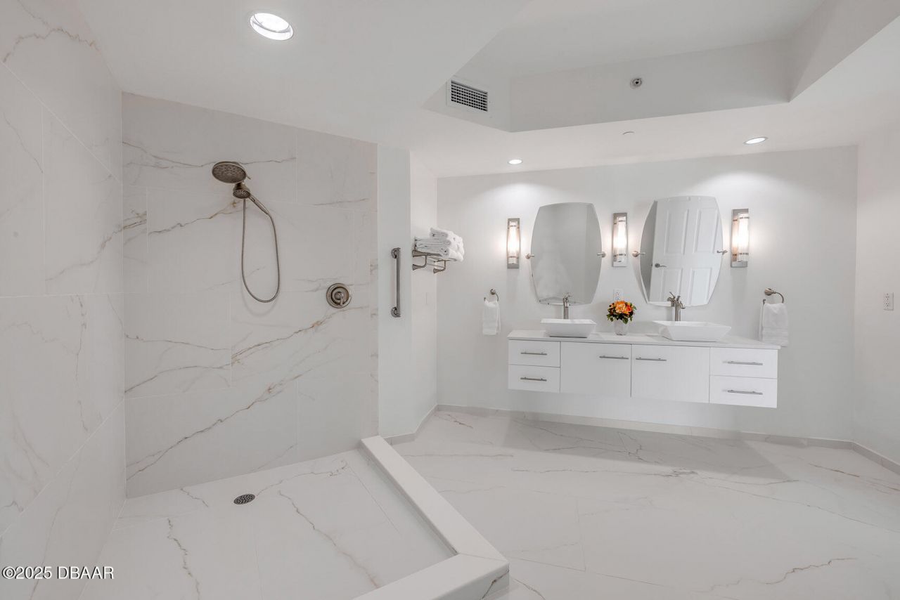 231 Riverside Drive, Unit 709, Holly Hill, FL 32117 Photo