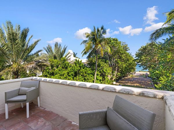 1550 S Ocean Boulevard, Palm Beach, FL 33480