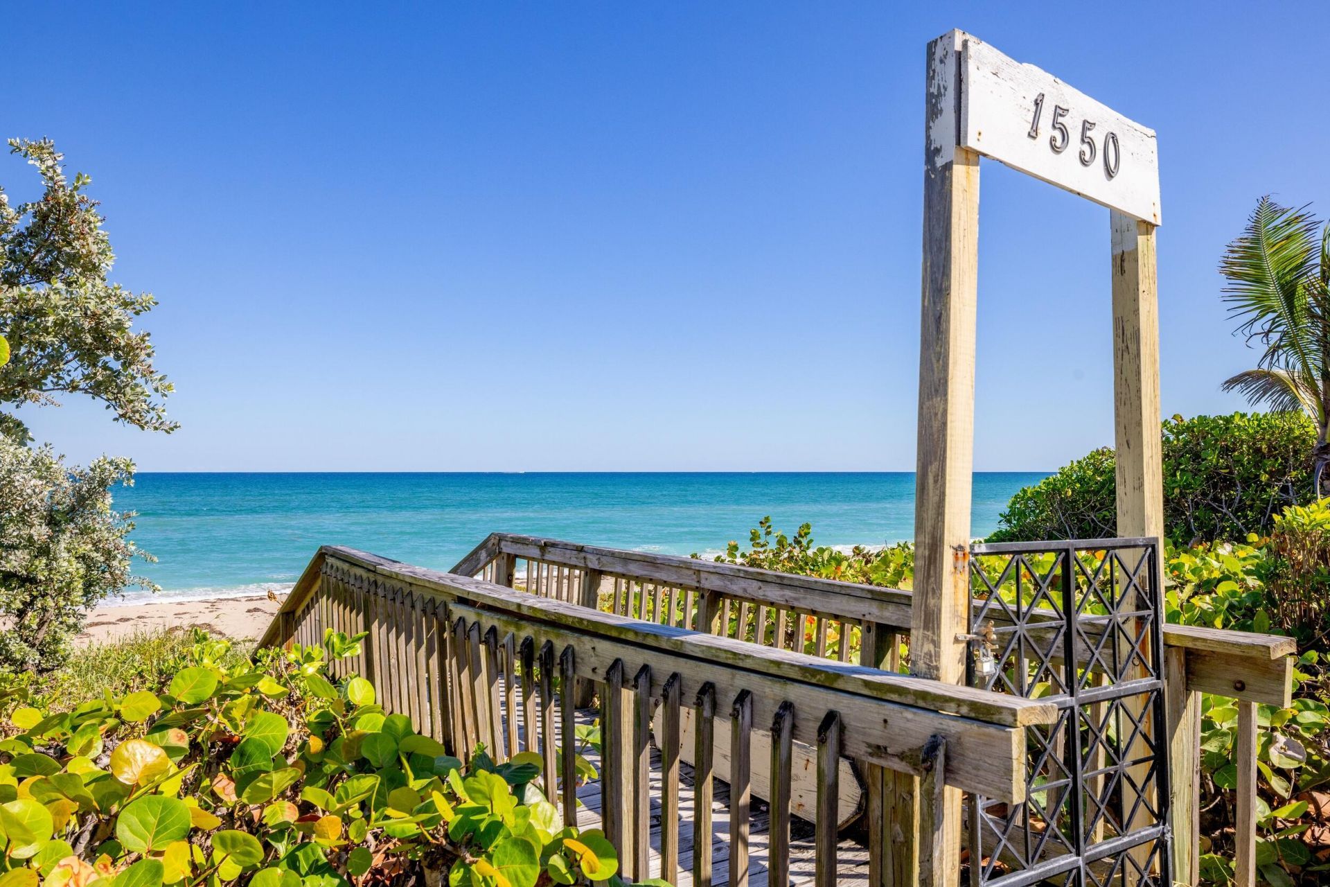 1550 S Ocean Boulevard, Palm Beach, FL 33480 Photo