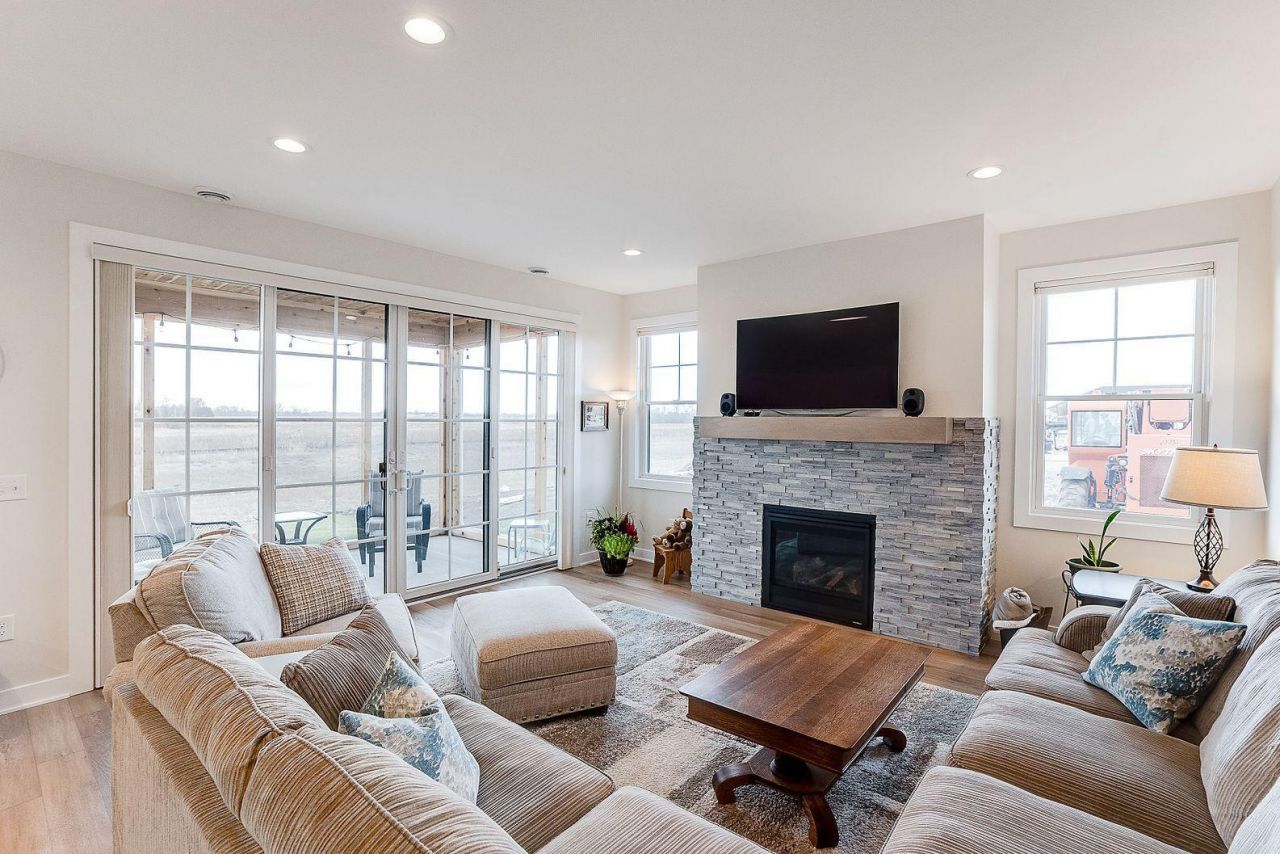 5316 216th Street W, Farmington, MN 55024 Main Photo