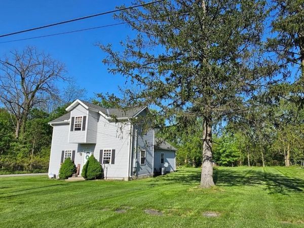 1910 Wenz Road, Wakeman, OH 44889