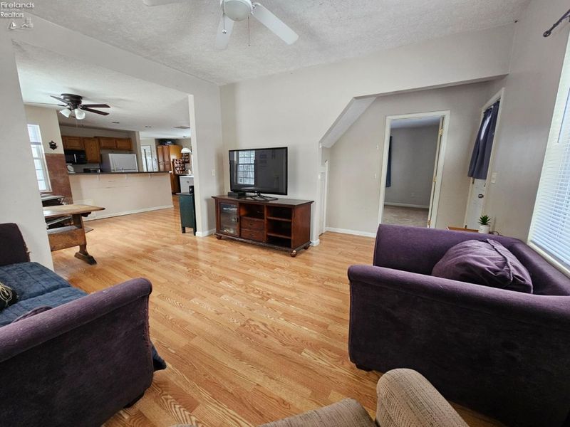 1910 Wenz Road, Wakeman, OH 44889 Photo 4