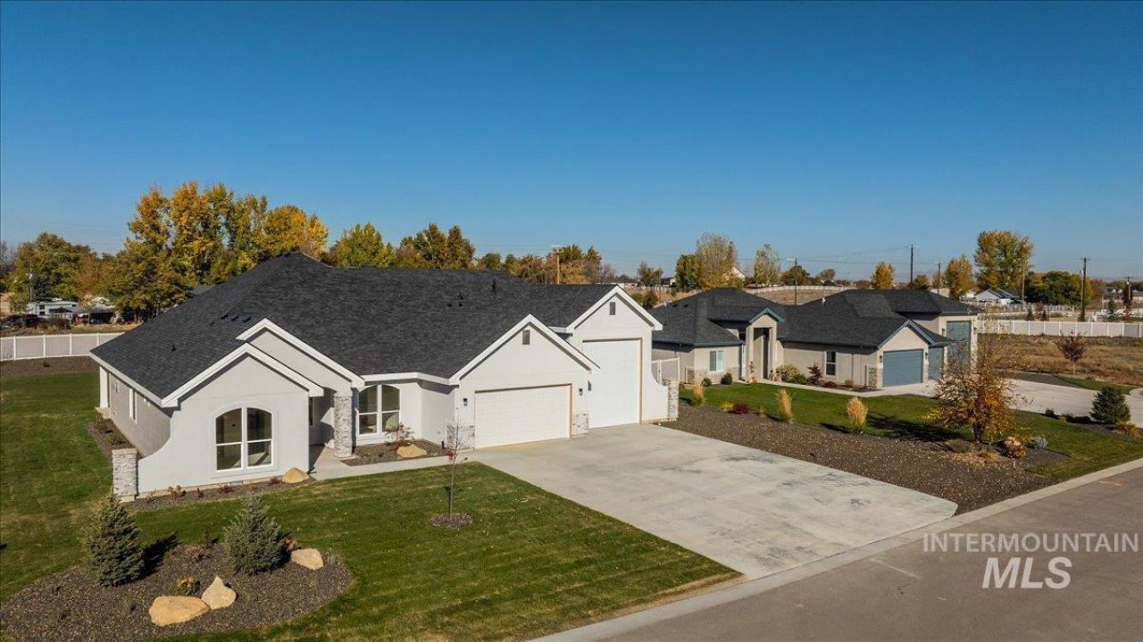 524 Birka Ct, Middleton, ID 83644 Main Photo