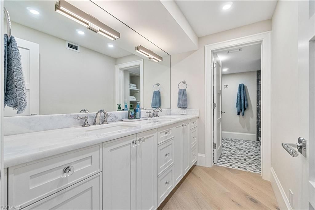 4901 Gulf Shore Blvd N, Unit 1503, Naples, FL 34103 Photo