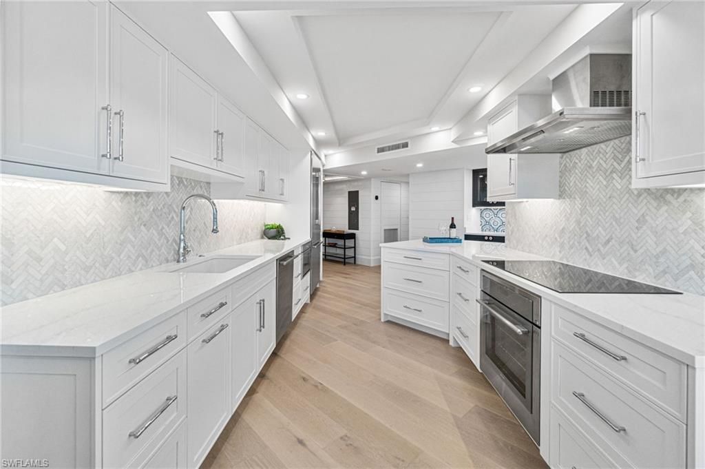 4901 Gulf Shore Blvd N, Unit 1503, Naples, FL 34103 Photo