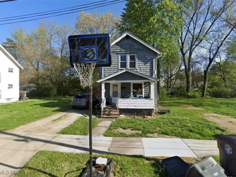107 W Dalton Street, Akron, OH 44310 Photo 1