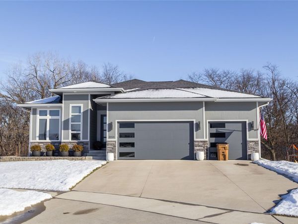 2213 NE Heritage Drive, Grimes, IA 50111