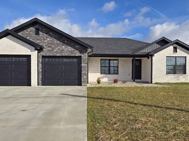 20 J's Lane, London, KY 40741