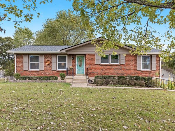 123 Elnora Dr, Hendersonville, TN 37075