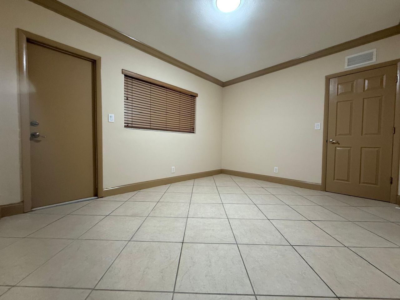 744 NE 14th Avenue, Unit 12, Fort Lauderdale, FL 33304 Photo