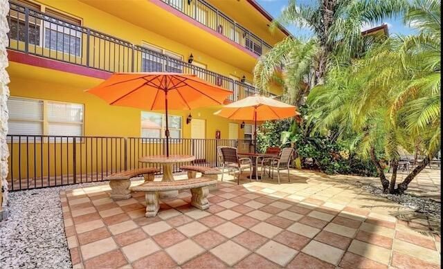 744 NE 14th Avenue, Unit 12, Fort Lauderdale, FL 33304 Photo