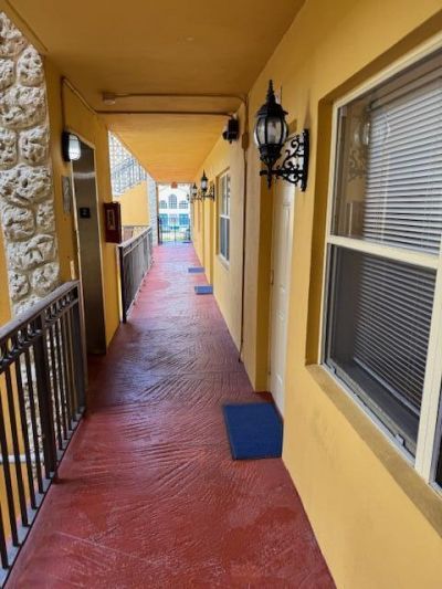 744 NE 14th Avenue, Unit 12, Fort Lauderdale, FL 33304 Photo