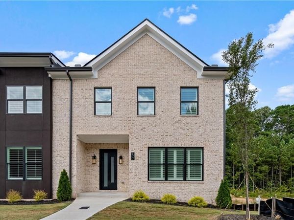 201 Brush Creek Court, Stockbridge, GA 30281