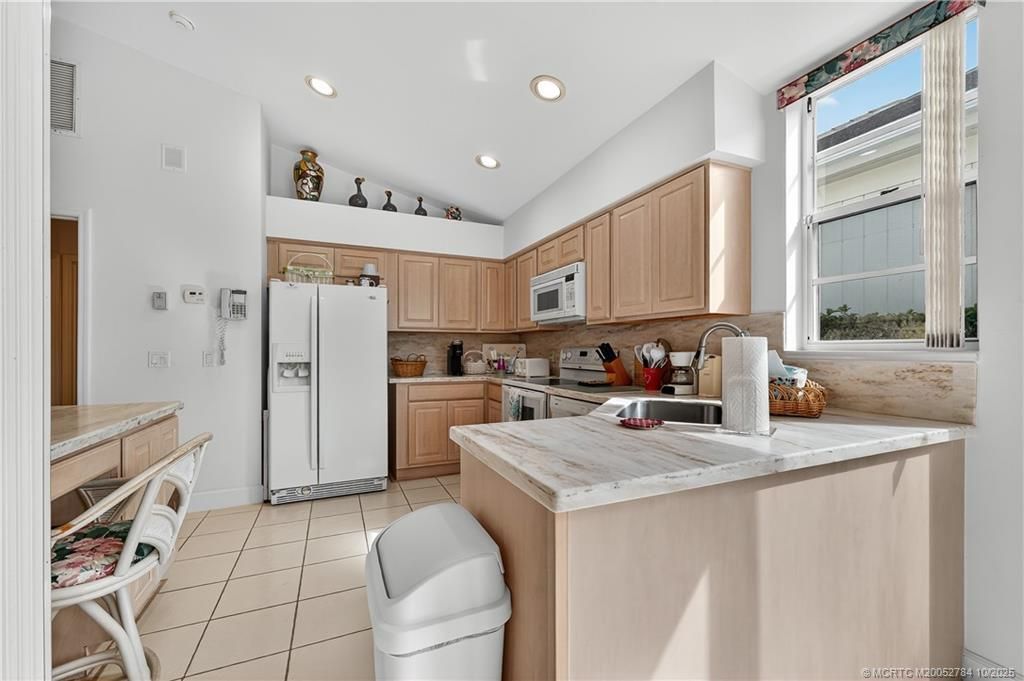 2223 NW Seagrass Drive, Palm City, FL 34990 Photo