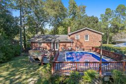 110 Harter Drive photo 4