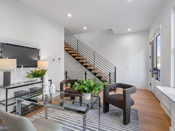 254 N 2ND ST, PHILADELPHIA, PA 19106