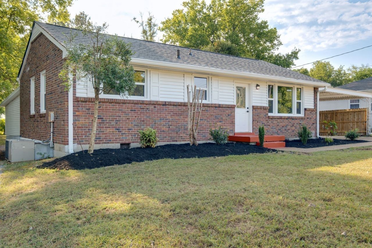 511 Wanda Dr, Nashville, TN 37210 Main Photo