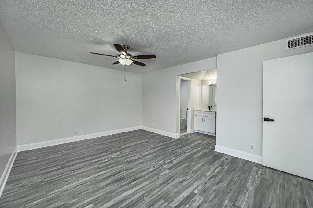 829 Camino Road, Unit 206-C, Delray Beach, FL 33445 Photo