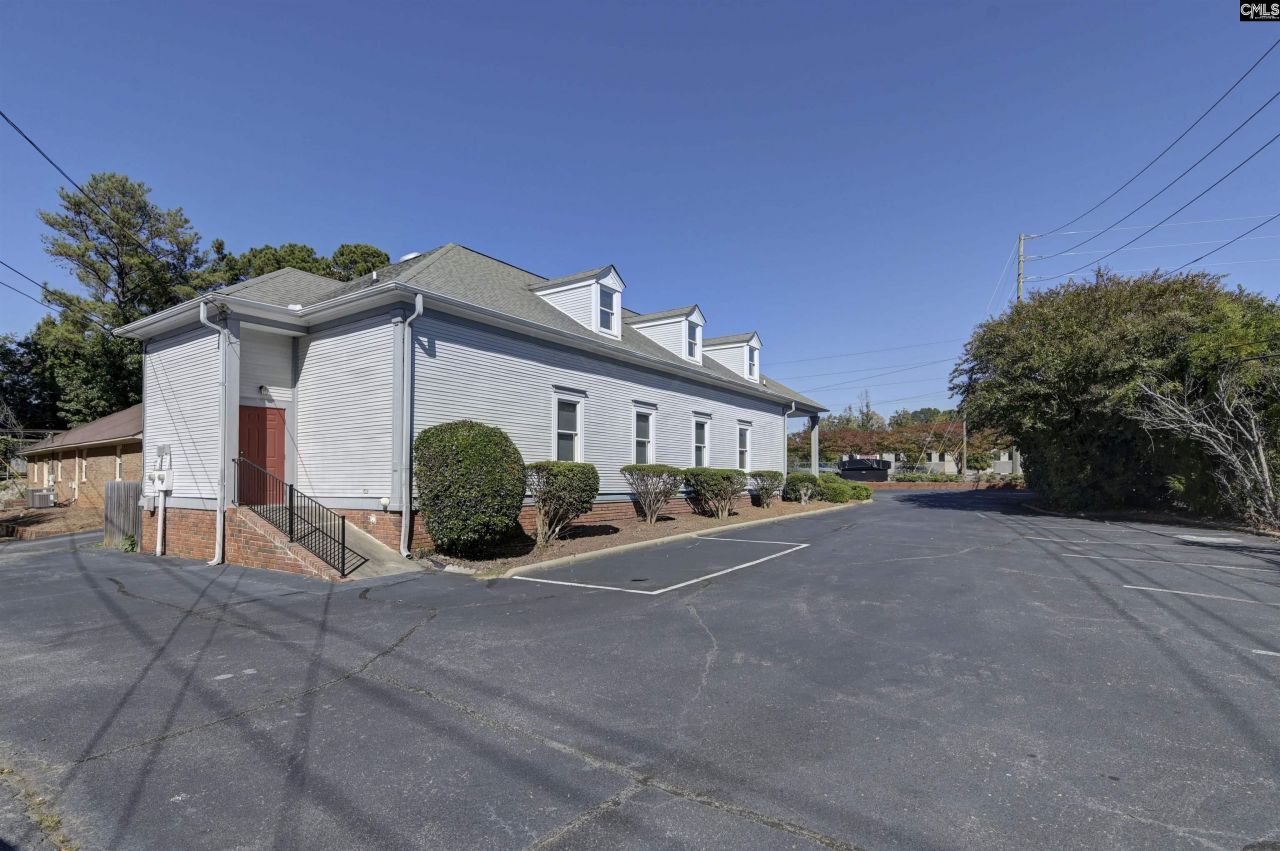 7193 Saint Andrews Road Photo 5