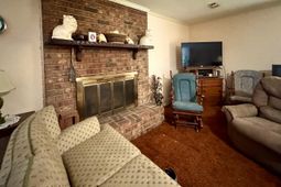 4057 Creekmoor Drive photo 4