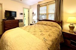 4057 Creekmoor Drive photo 4