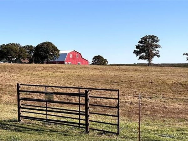 161 County Road 2280, Barnsdall, OK 74002